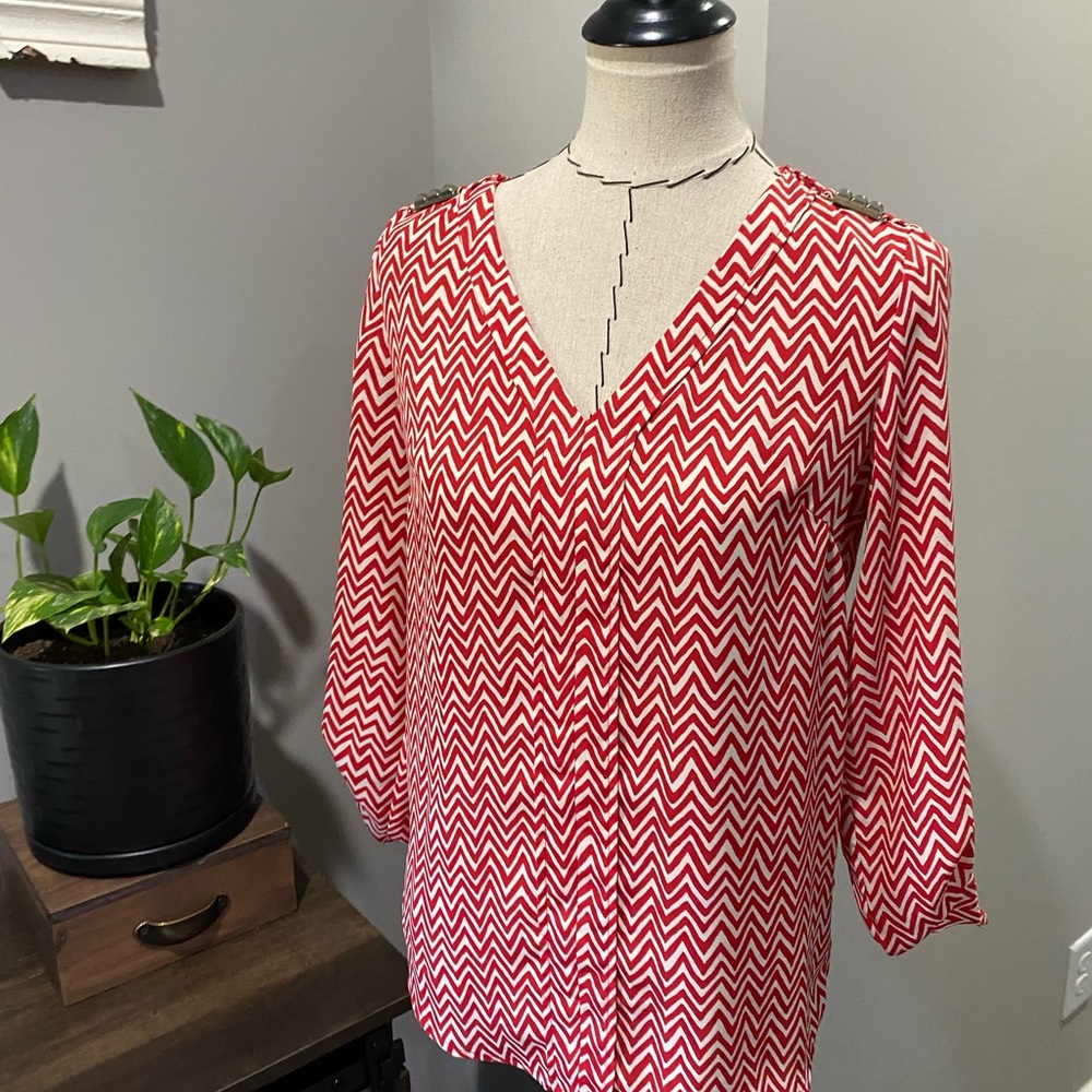 Zac & Rachel blouse in red and cream. Women’s size S - Picture 8 of 15